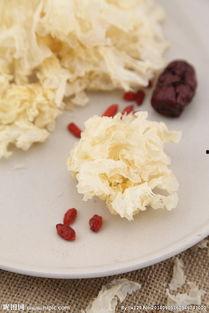 银木耳图片,晶莹剔透的滋补佳品